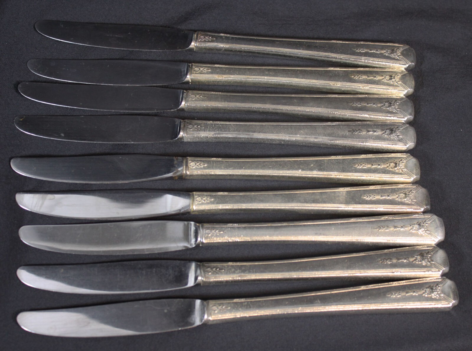 9 Vtg Milady Community Plate Knives Butter Knife 8.5" Lot Set Silver Plated