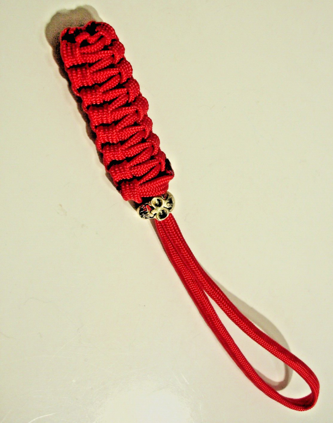 RED 550 PARACORD SILVERTONE METAL SKULL BEAD KEY CHAIN / KNIFE LANYARD USA MADE