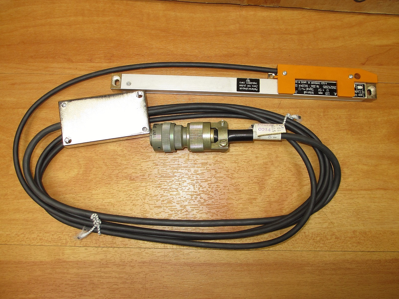 RSF Elektronik MSA001 *NEW* Linear Encoder Scale