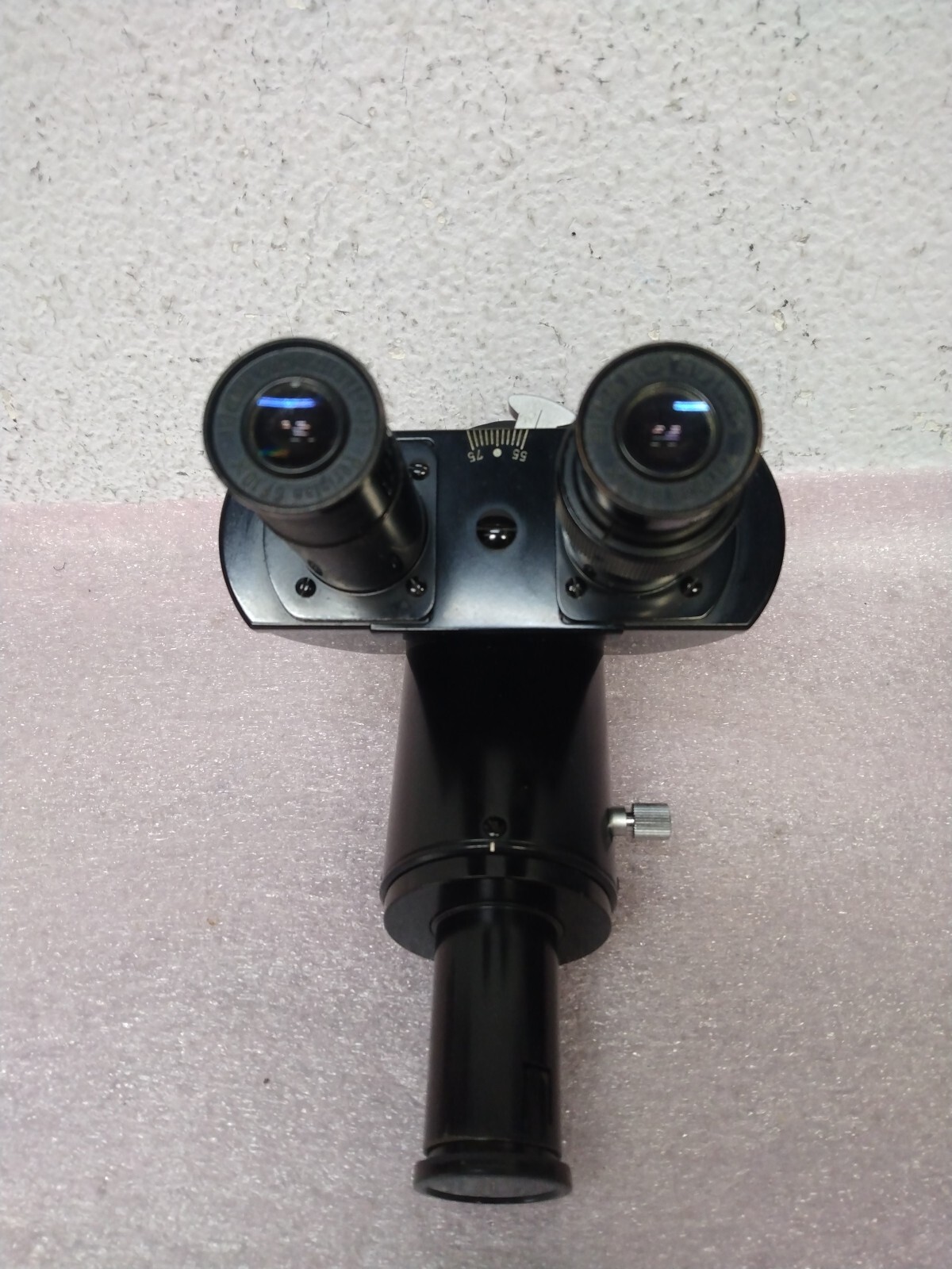 Vintage Ernst Leitz Wetzlat Microscope UCD NEM 959 ( GERMANY )