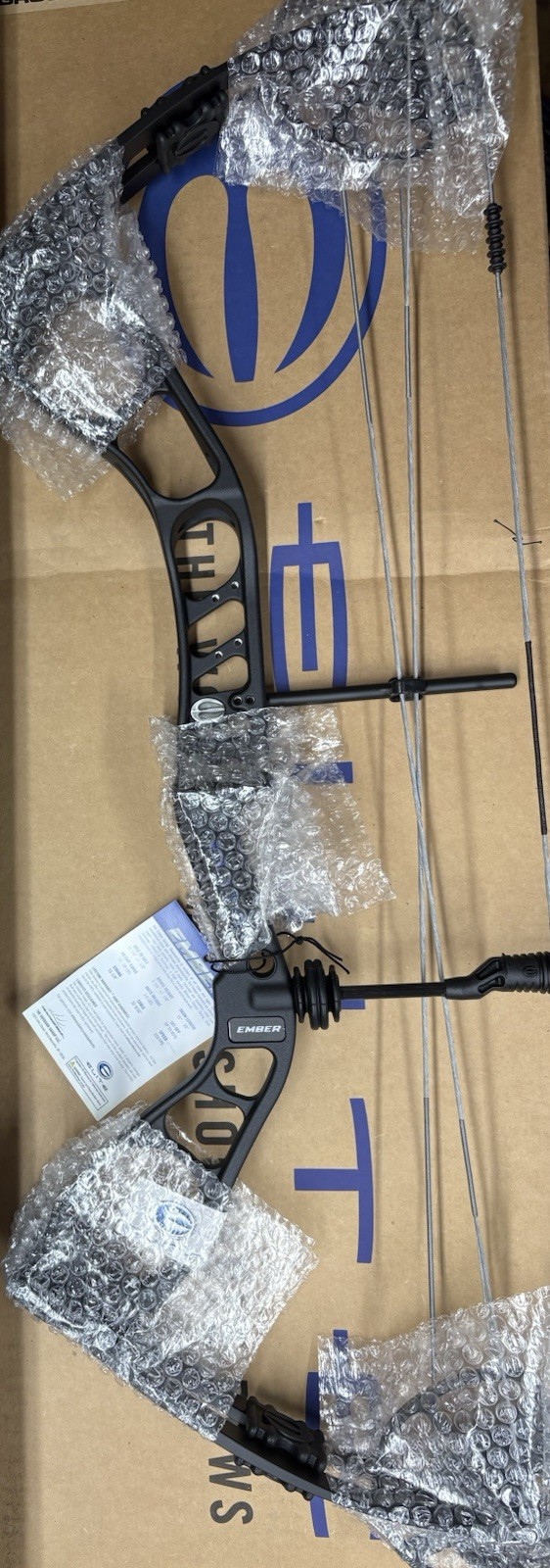 Elite Ember New in Box Bow Only Black RH 15"-29" 10/60#