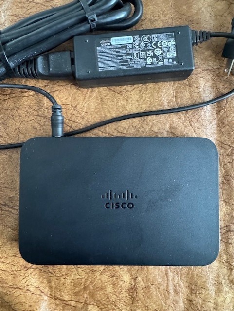 Cisco Meraki Z3 Cloud-Managed Security Gateway Router w/ Power Adapter