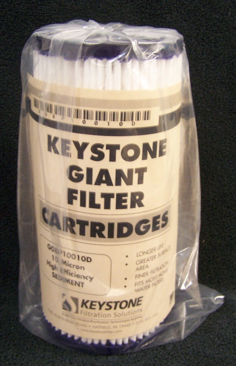KEYSTONE GIANT G08P10010D Pleated 10 X 4.5 Poly WATER FILTER CARTRIDGES Lot of 8
