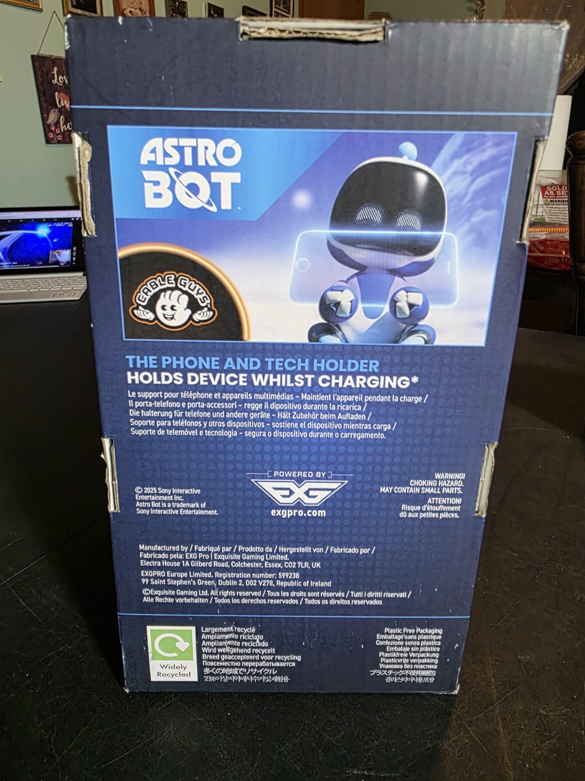 PlayStation Astro Bot Cable Guy Phone and Controller Holder New