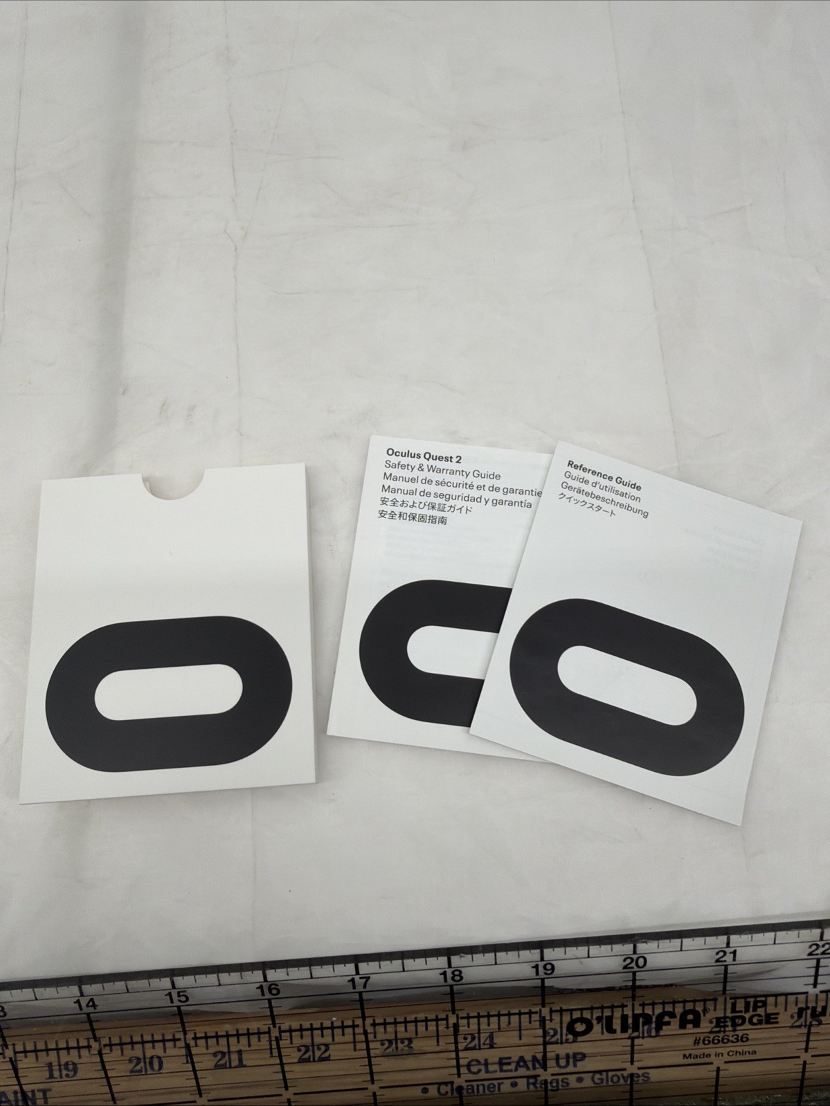 Oculus Quest 2 64GB VR Headset All-in-One VR System - OPEN BOX READ DESCRIPTION