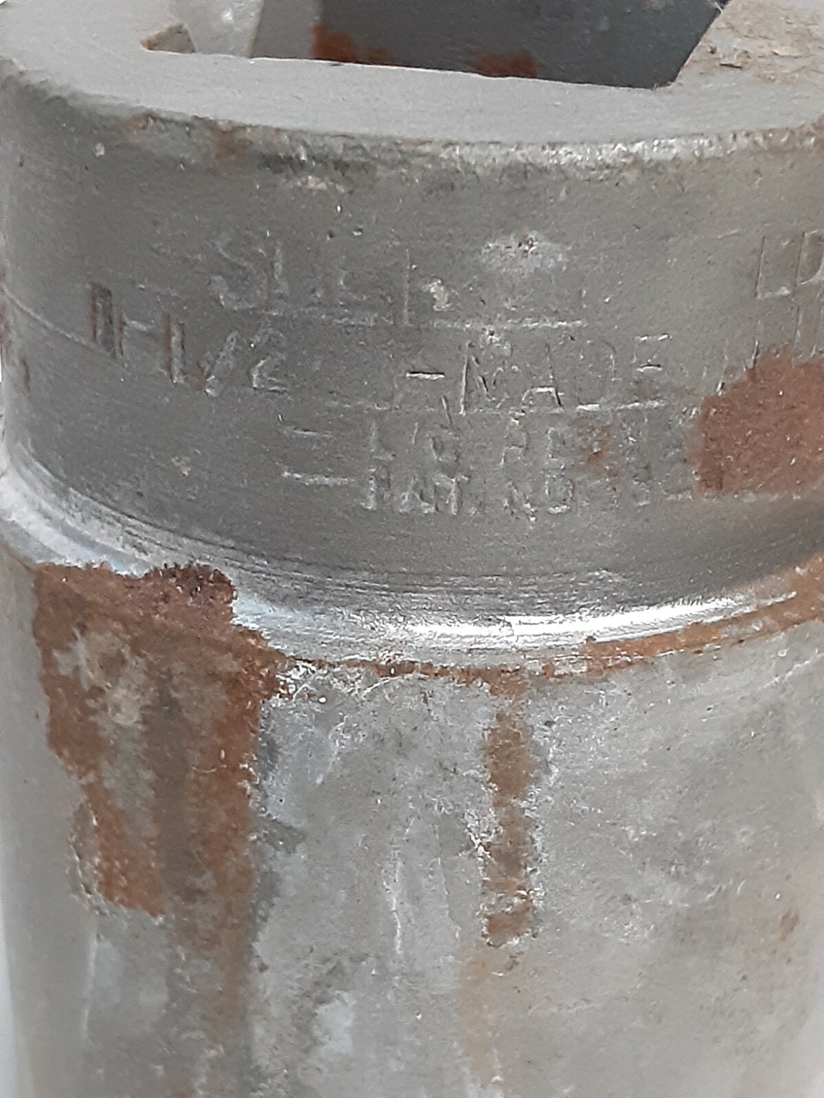 VINTAGE SNAP ON LDH 483 SOCKET 1 1/2" USA PAT #