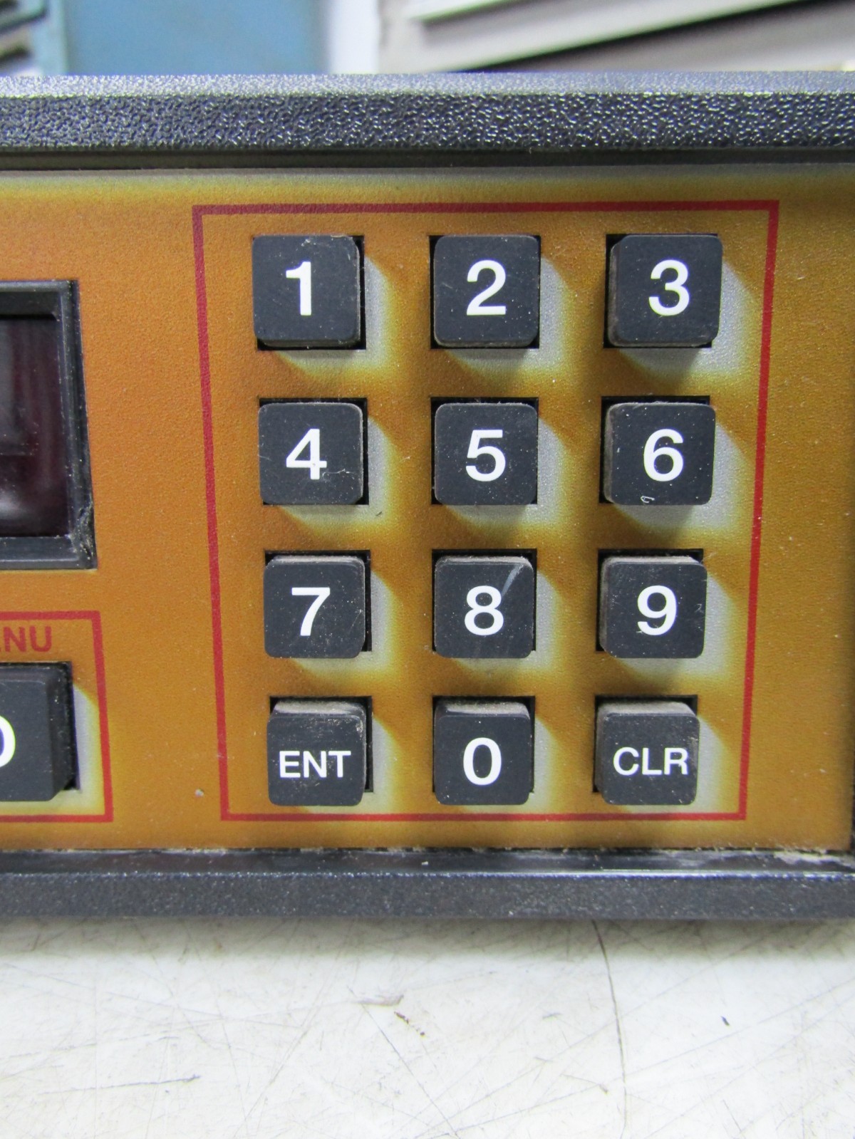 💥KEP KRT8A3A2A RATE/TOTALIZER ELECTRONIC COUNTER 110 VAC 12-27 VDC 3.2VA