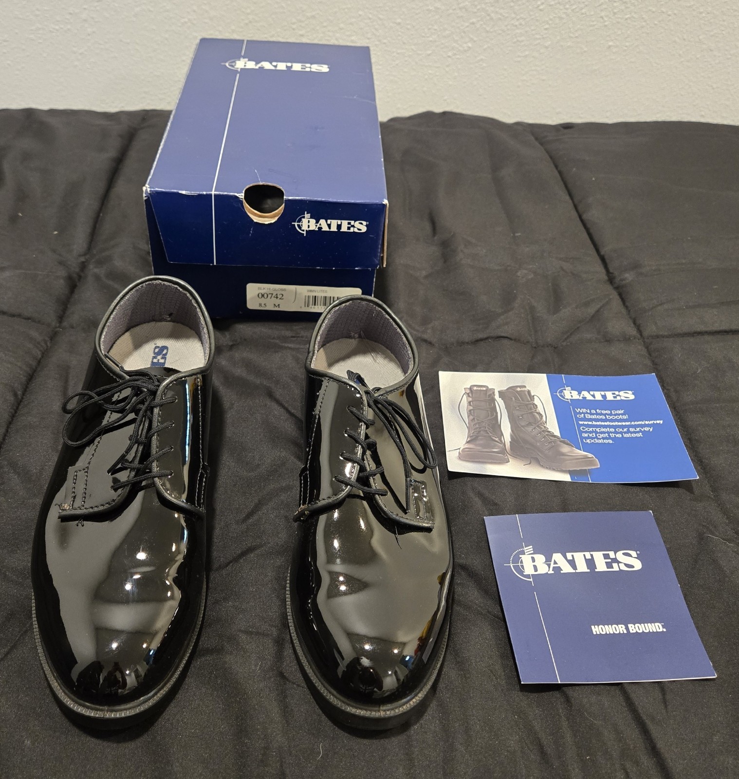 Bates High Gloss Oxford Shoes Womens Size 8.5