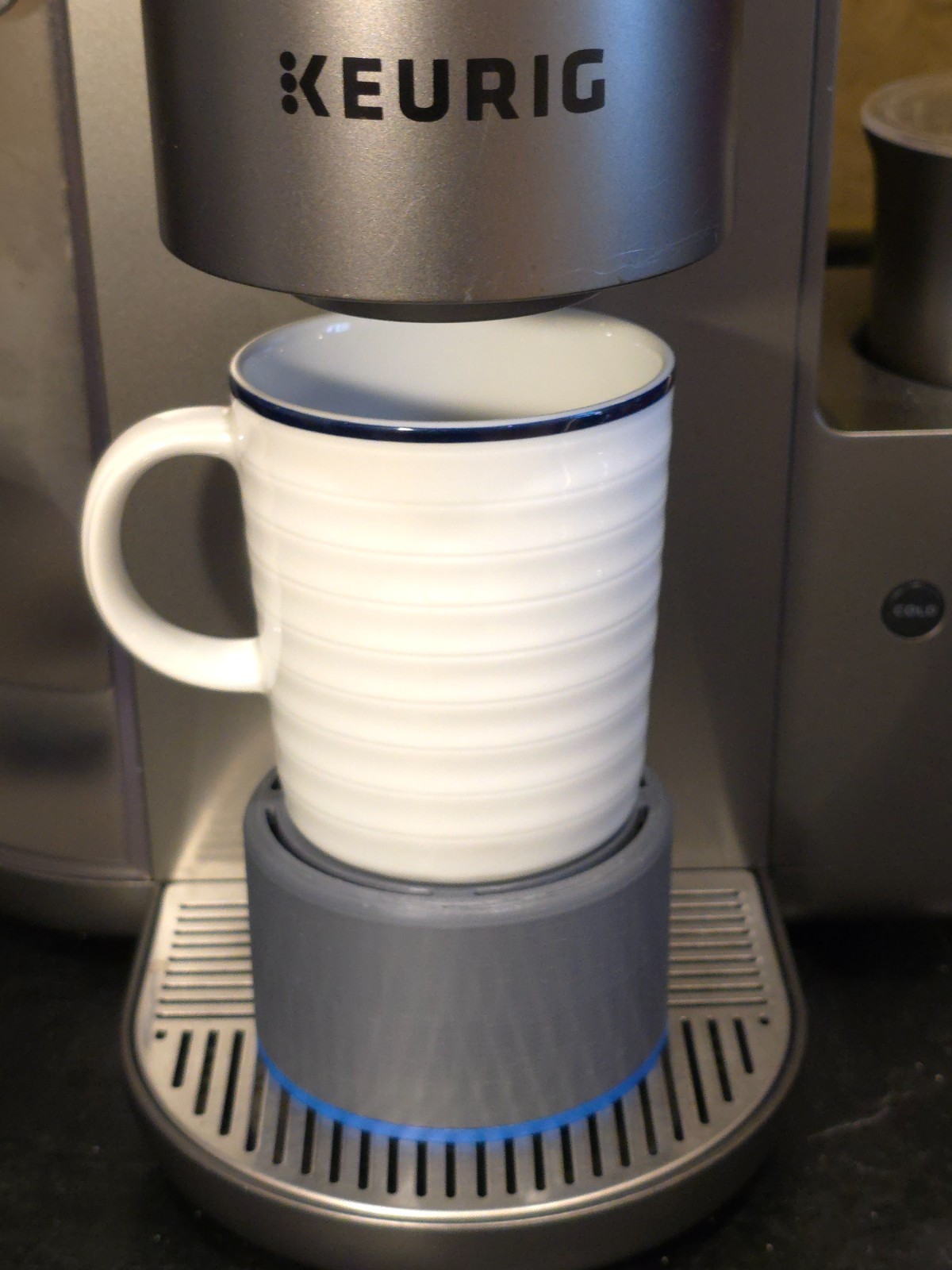 Anti-Splash Adjustable Coffee Cup Riser Accessory for K-Cup Coffee Makers Gray