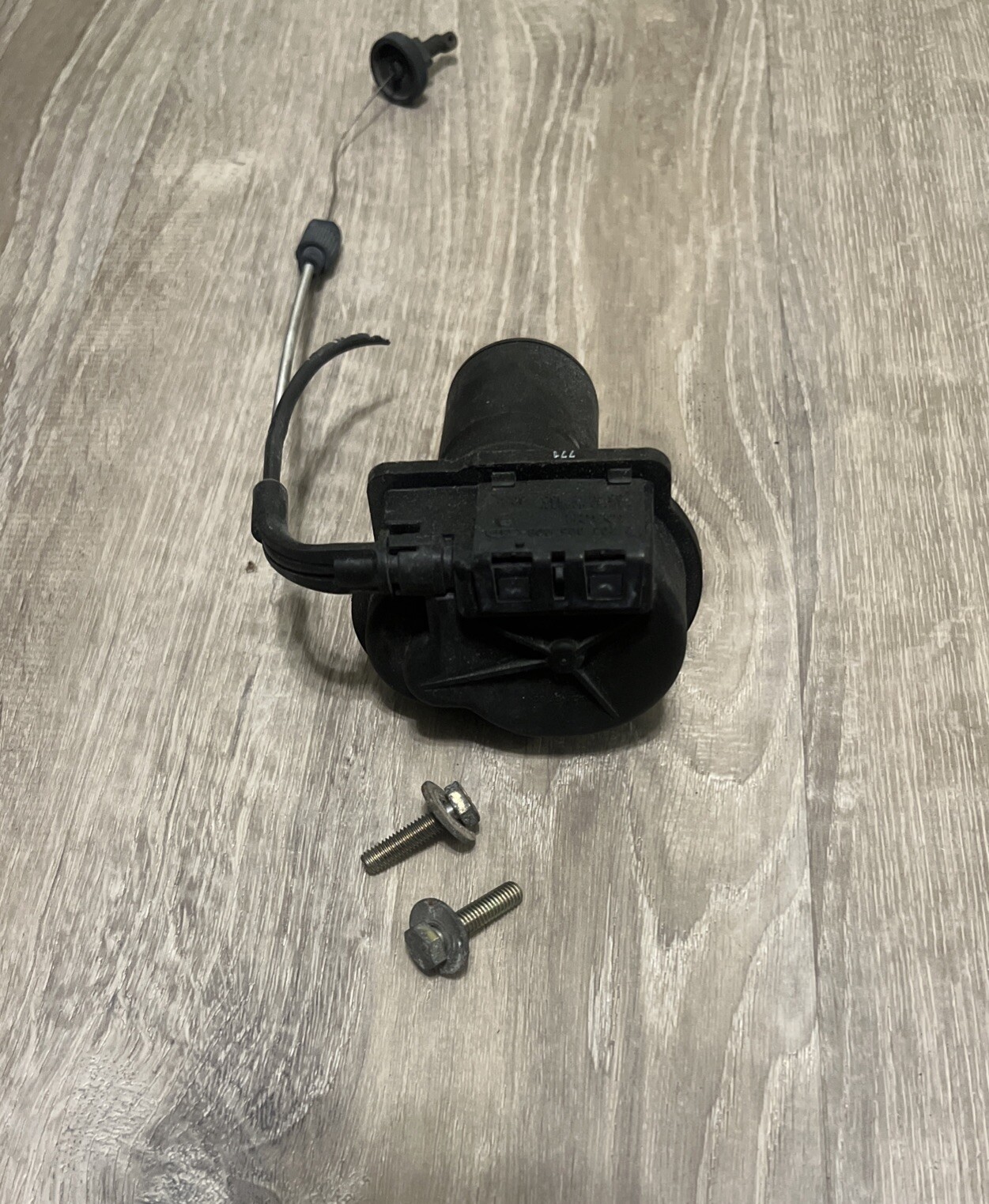 BMW E31/E32/E34/E36 Throttle Actuator ADS 2 Bosch 0205005009 35411163163