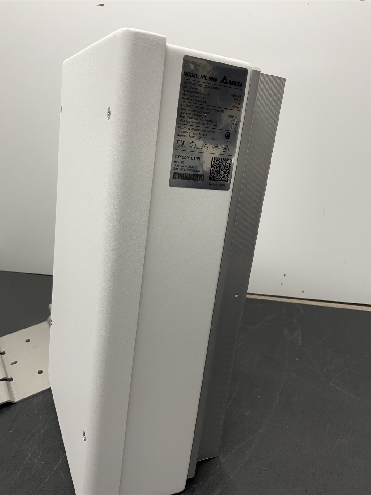 DELTA MID-5000 Auto Transfer Switch for Rapid Shutdown System, 240V *. H-90
