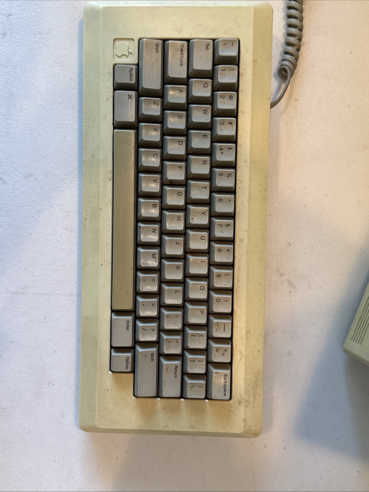 Apple Macintosh 512K M0001W Computer w/ Keyboard Mouse Original Box Untested
