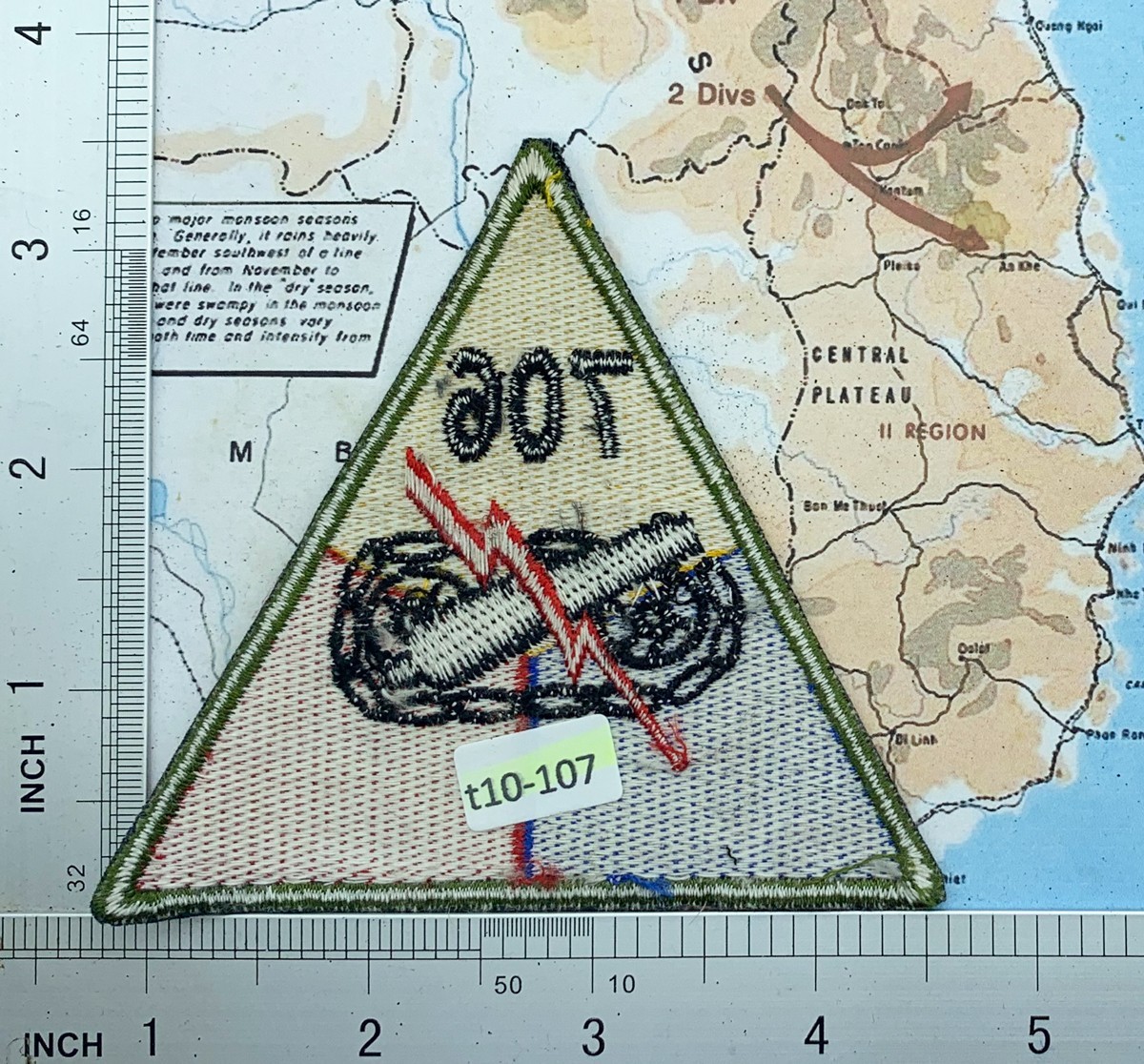 Patch ,US Army Armored 706 Tank Battalion Triangle patch Division Corps, t10-107