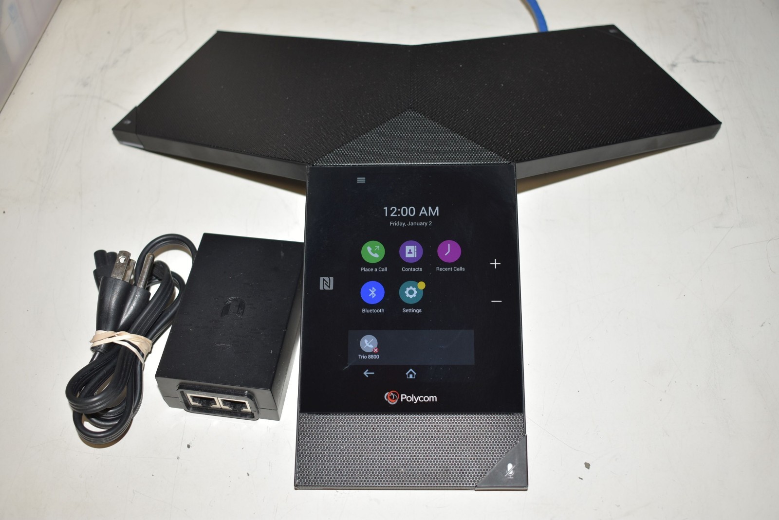 POLYCOM TRIO 8800 IP CONFERENCE SPEAKER PHONE 5" LCD WI-FI BT POE INJECTOR INCL