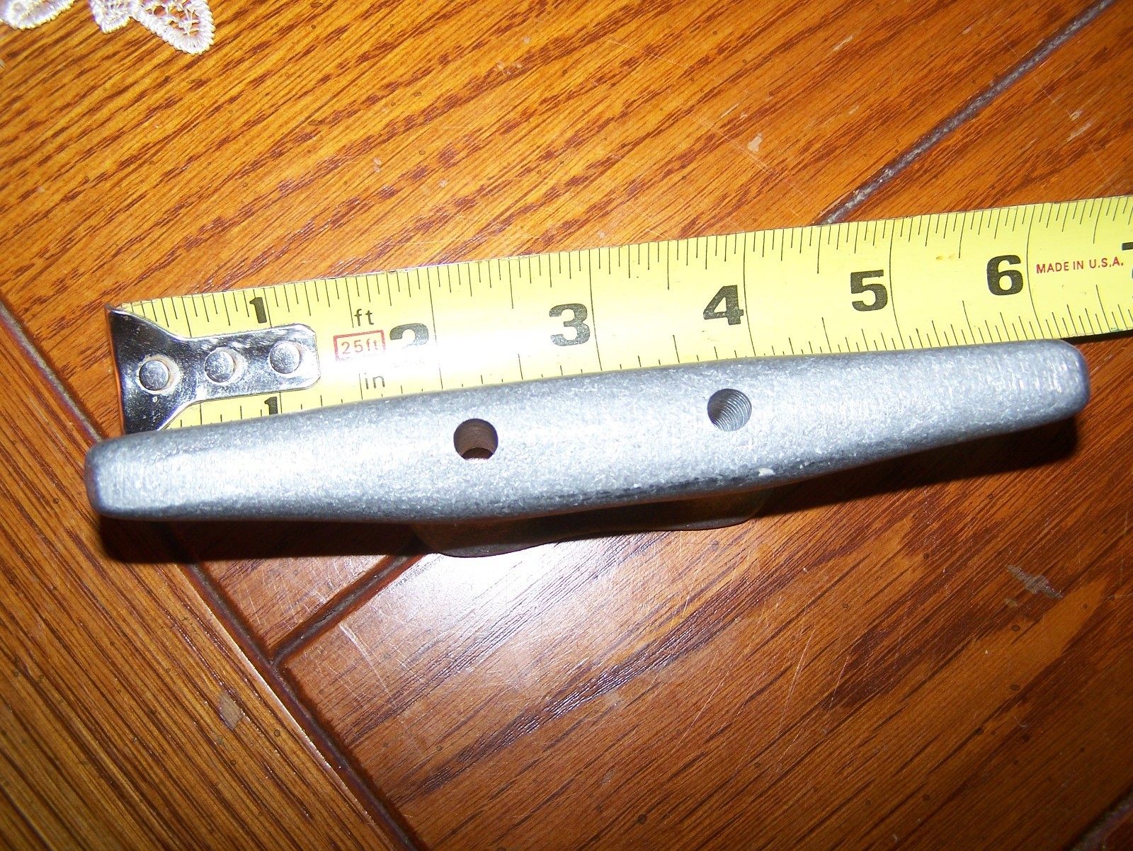 dock cleat 5 & 1/2 inch long