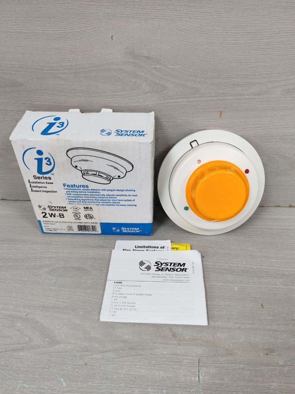 LOT 2PCS System Sensor 2W-B 2Wire Plug-In Photoelectric Smoke Detector W/ BASE