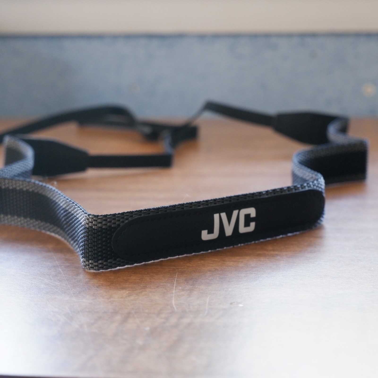 Original JVC CAMERA CAMCORDER NECK STRAP