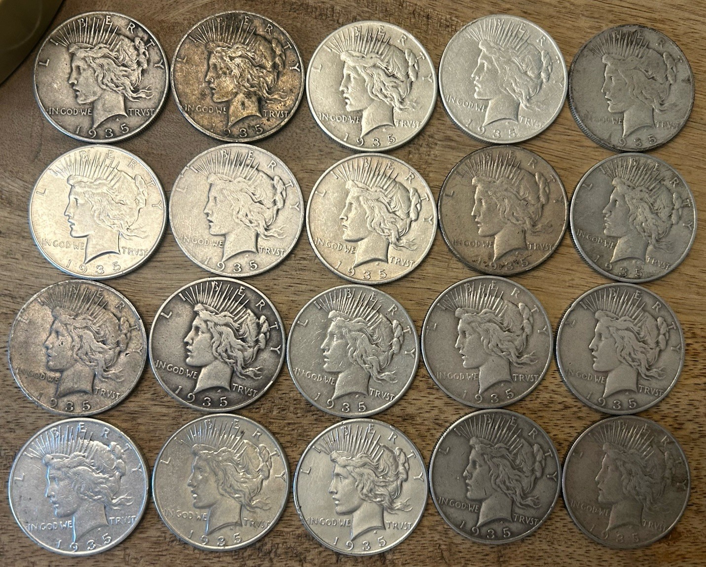 Lot of 20 Peace Silver Dollars All Key Date 1935 Full Roll!