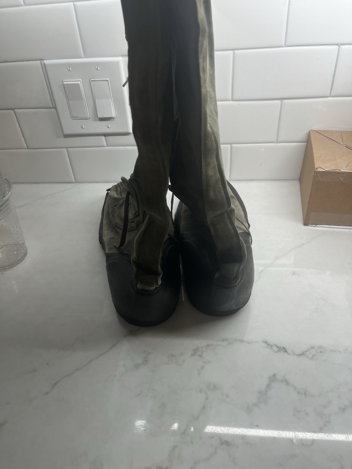 CONVERSE Cold Weather Mukluk Winter Boots SZ Small