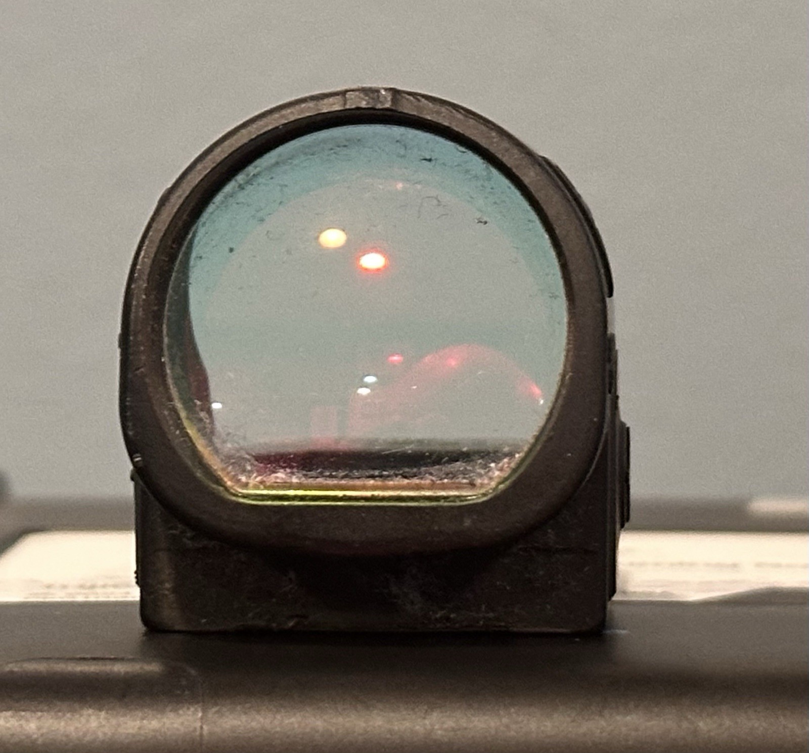 Trijicon SRO2-C-2500002 Adjustable LED Reflex Sight 2.5 MOA Red Dot - Black