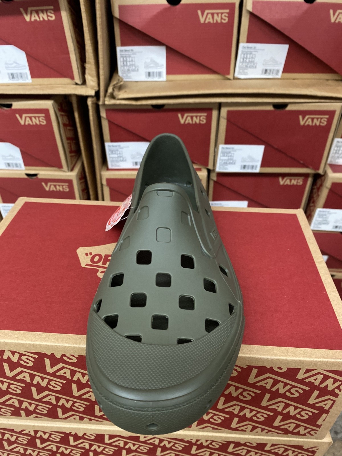 Vans unisex Trek Slip On - grape leaf -US (MEN 12) VN0A5HF8BLK