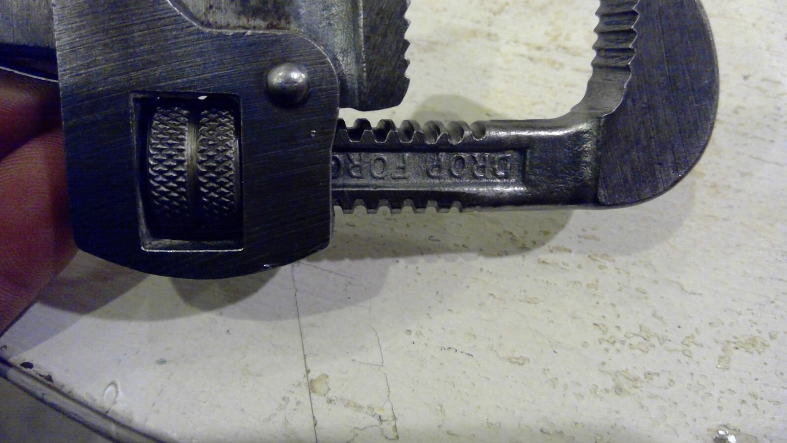 SMALL TRIMO SIZE 8" ADJUSTABLE PIPE WRENCH - VINTAGE
