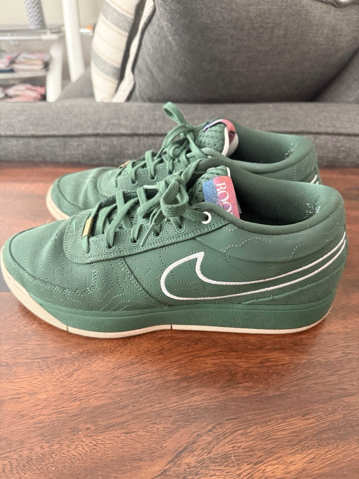 Nike Book 1