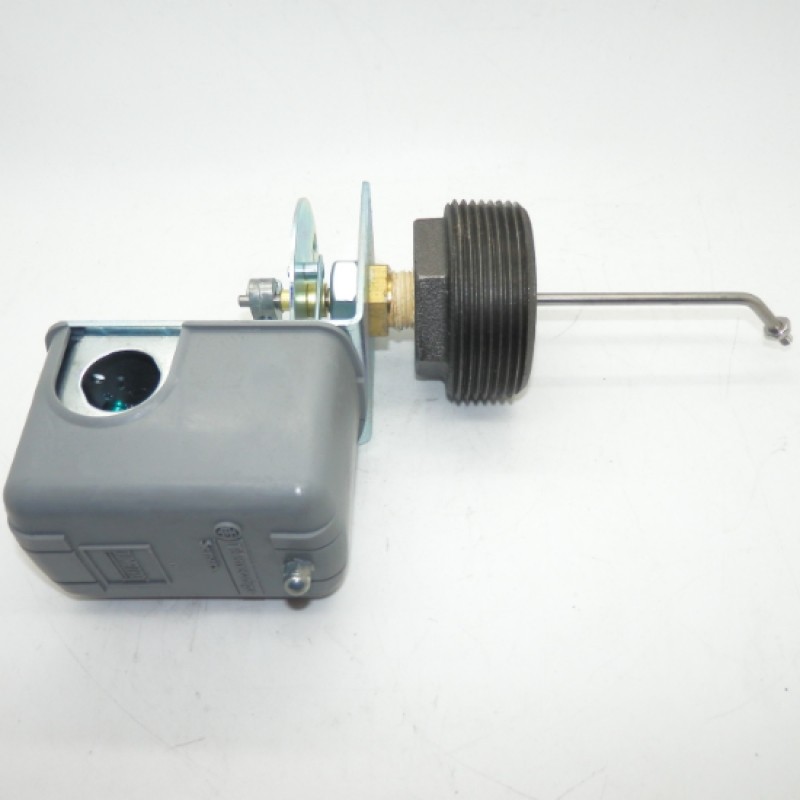 Telemecanique Sensors 9037HG33 NEMA 1 Closed Tank