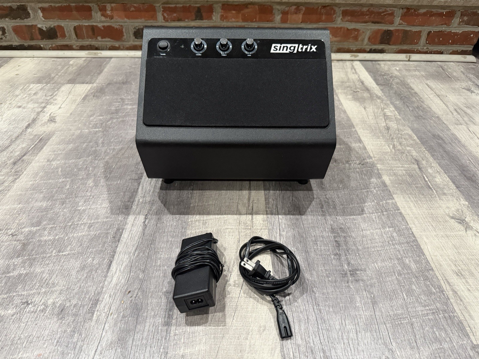 Singtrix Karaoke 2.1 PA Multimedia Subwoofer VOXX 136-5502 40W-TESTED/WORKS