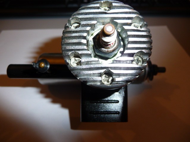 Lucas&Smith Contestor 60 side port ignition engine