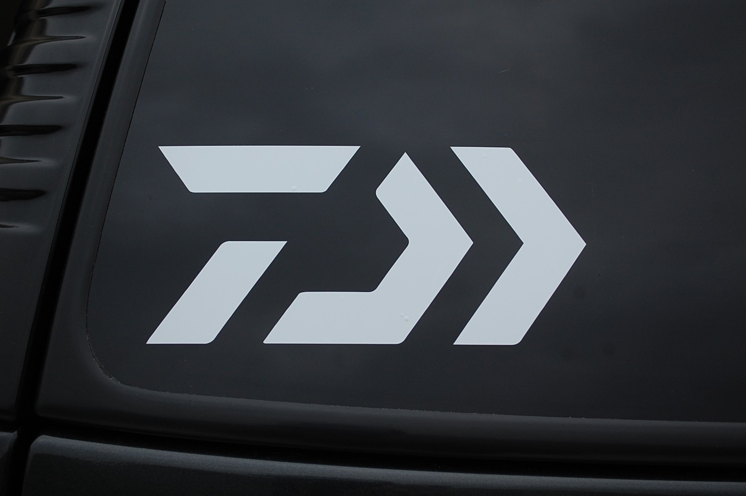Daiwa Sticker Fishing Vinyl Die Cut Decal Rods Reels Fish Boat Truck Window V243