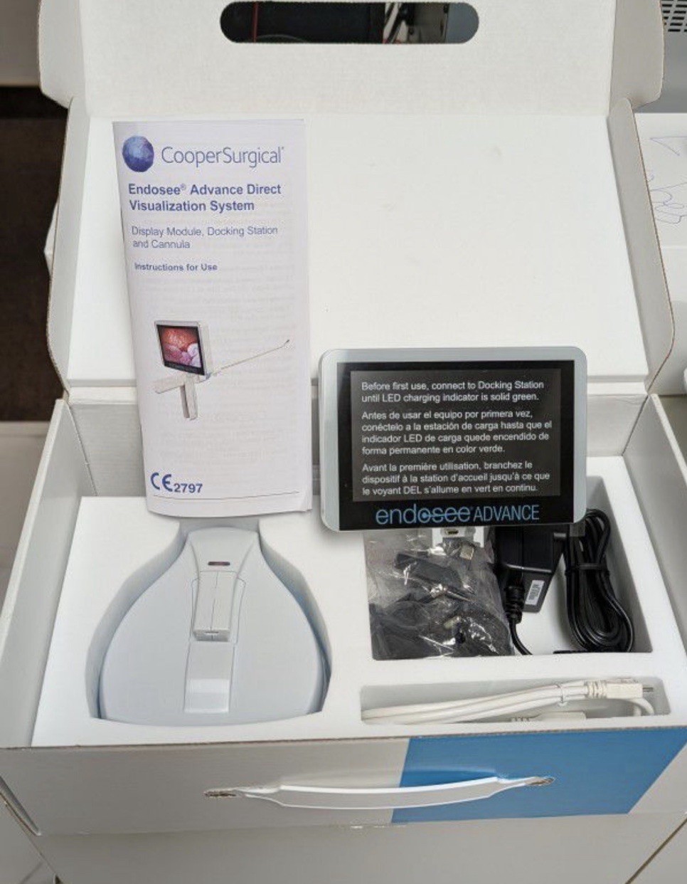 Endosee Advance Camera ES9000 In Box AND ESPX5 Cannula With Pipet