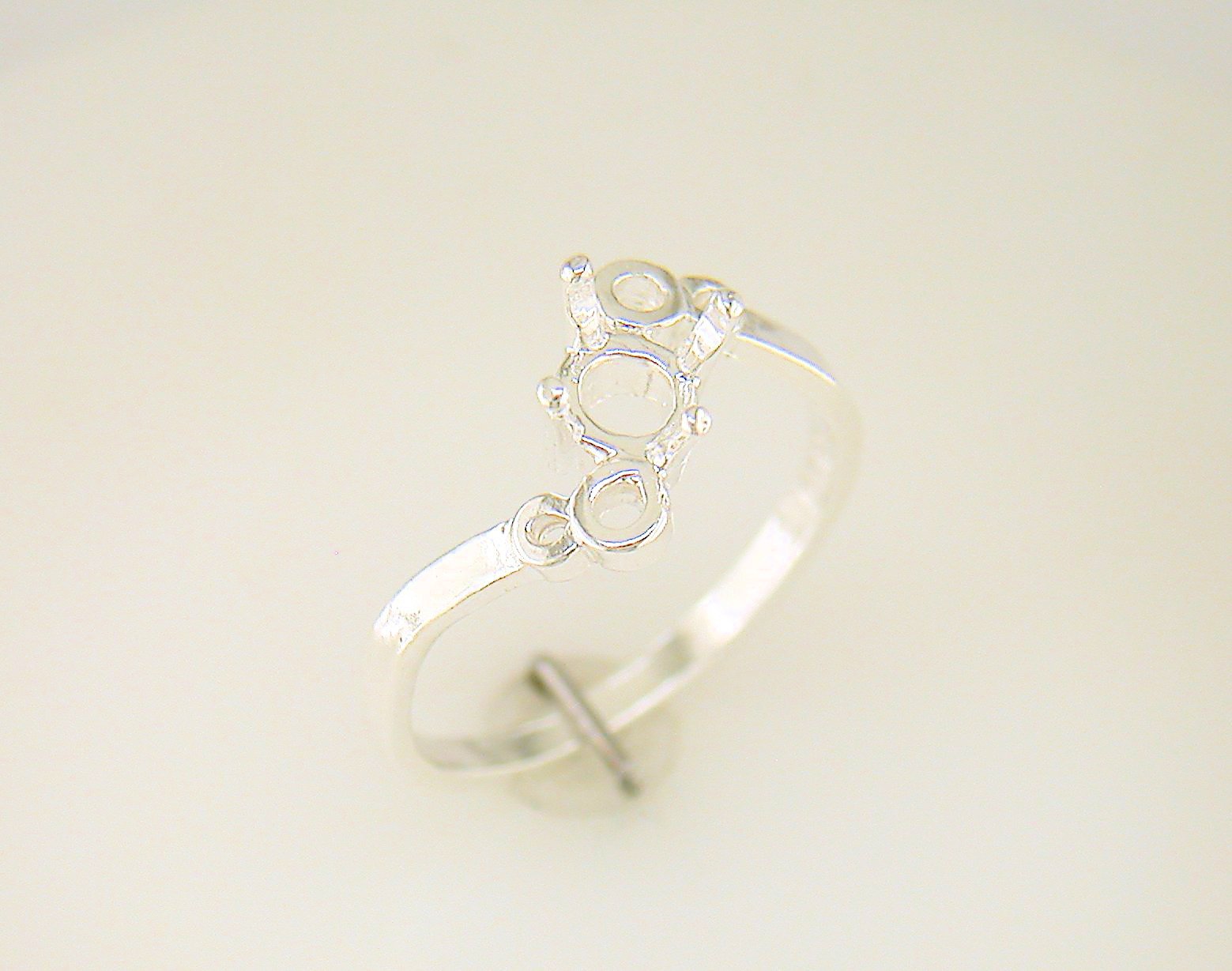 5 mm Round Swirl Shank Solitaire Ring Setting Sterling Silver