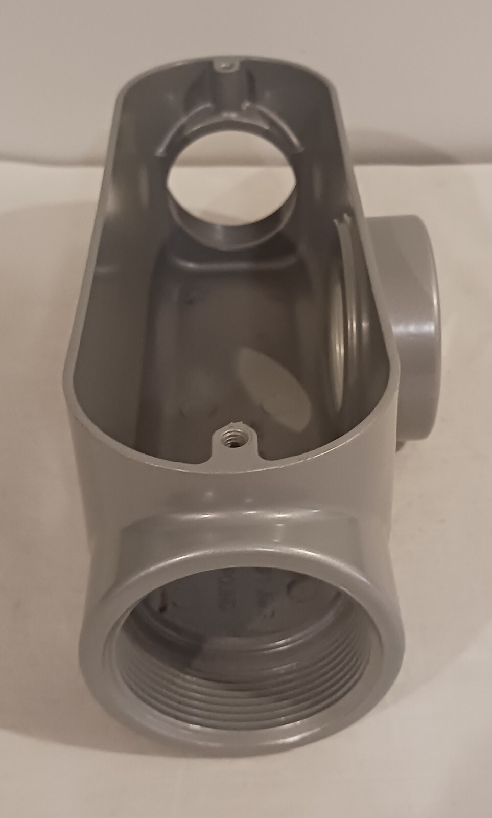 Eaton Crouse-Hinds T65 Conduit Outlet Body 2" New, no cover, Free Shipping