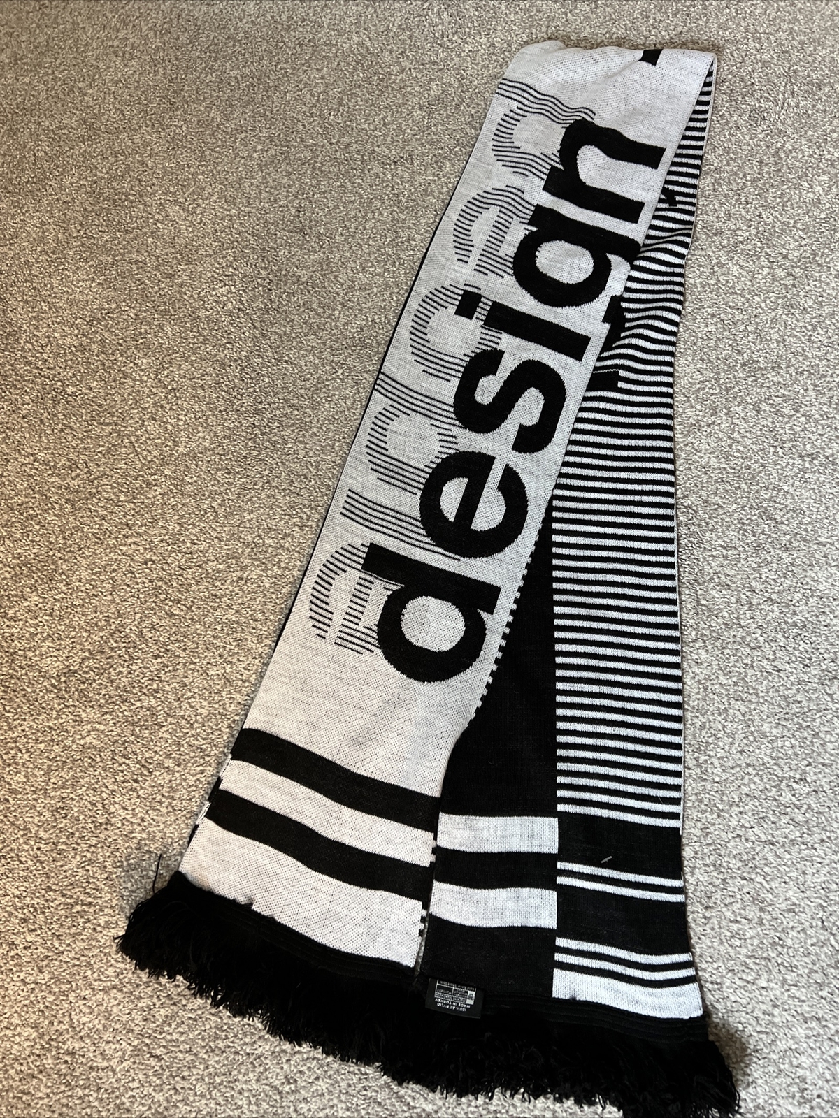 NEW Design + People Black White Striped Scarf ASLA Ruffneck NWT Winter Fringe