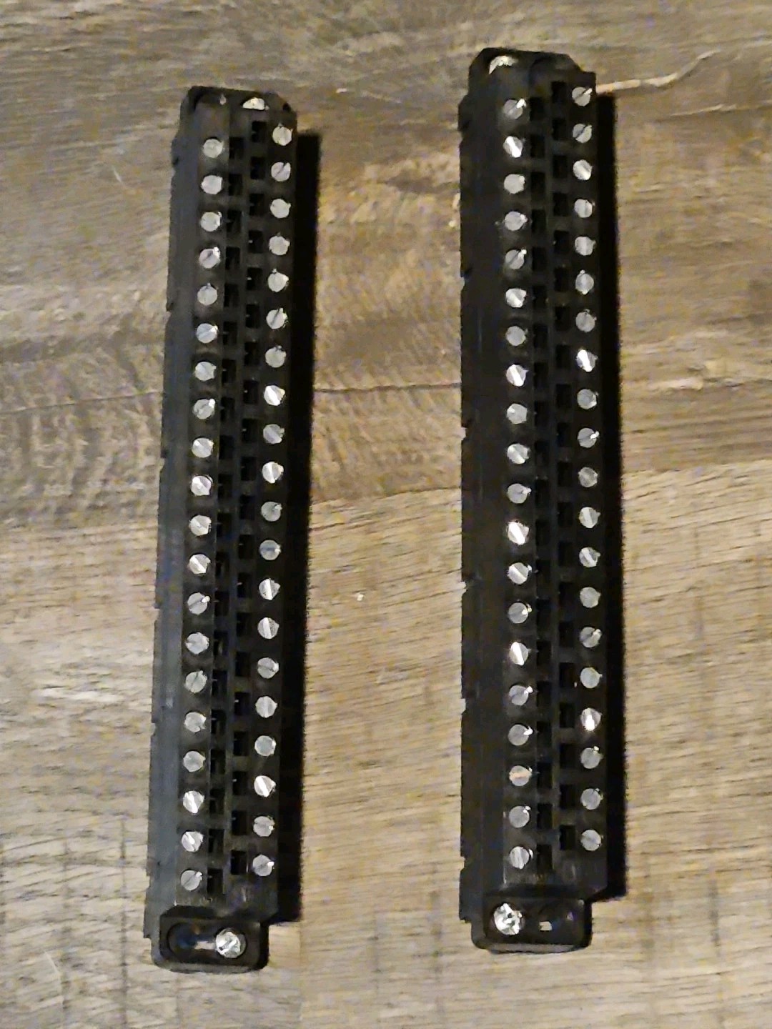 (Lot of 2) CTI AUGAT 739-0018 40-Pin Terminal Strip Connector FAST FREE SHIPPING