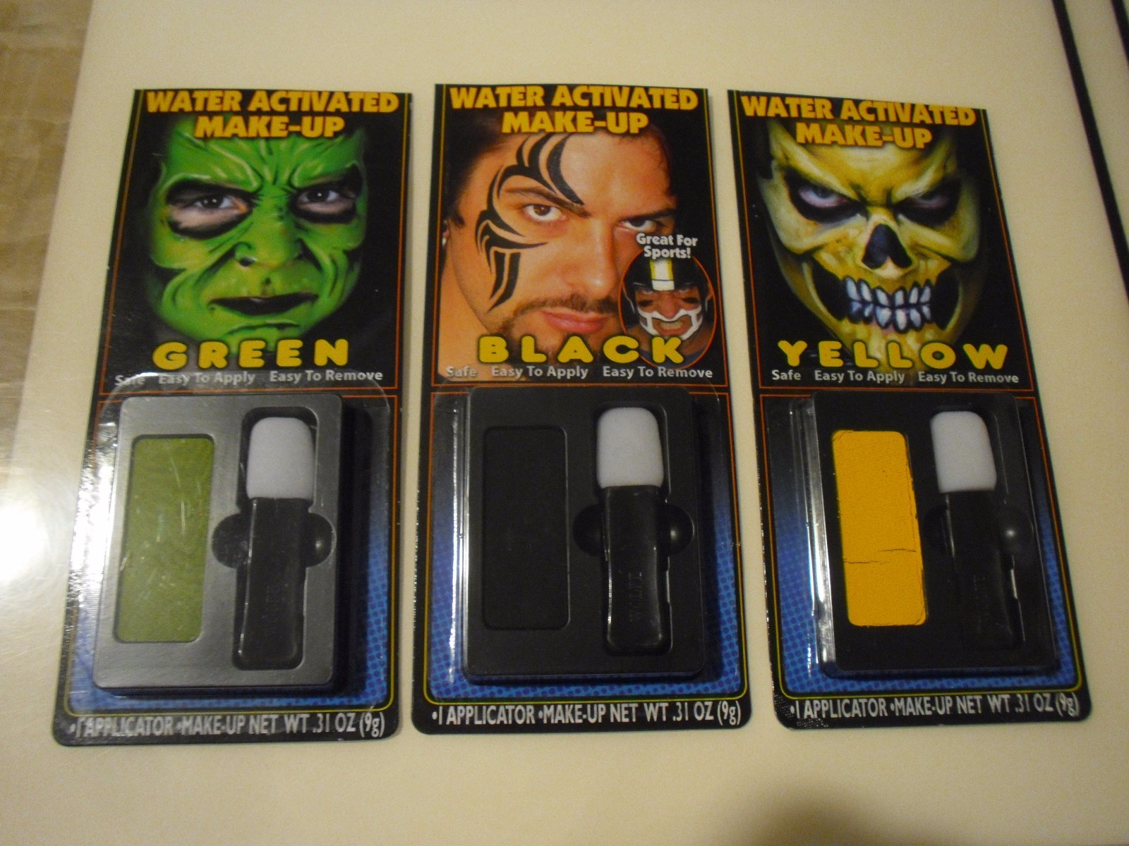 New  ! Wolfe Fx Water Activated Black Makeup Color: Black Yellow Green  0.31 oz