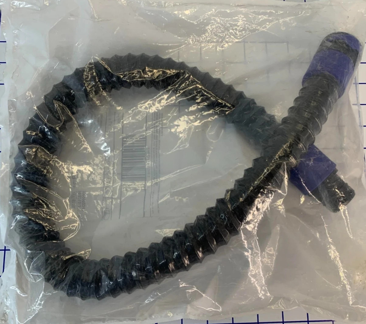 3M Versaflo Breathing Tube BT-20L / 37310 (Medium/Large) New in Package
