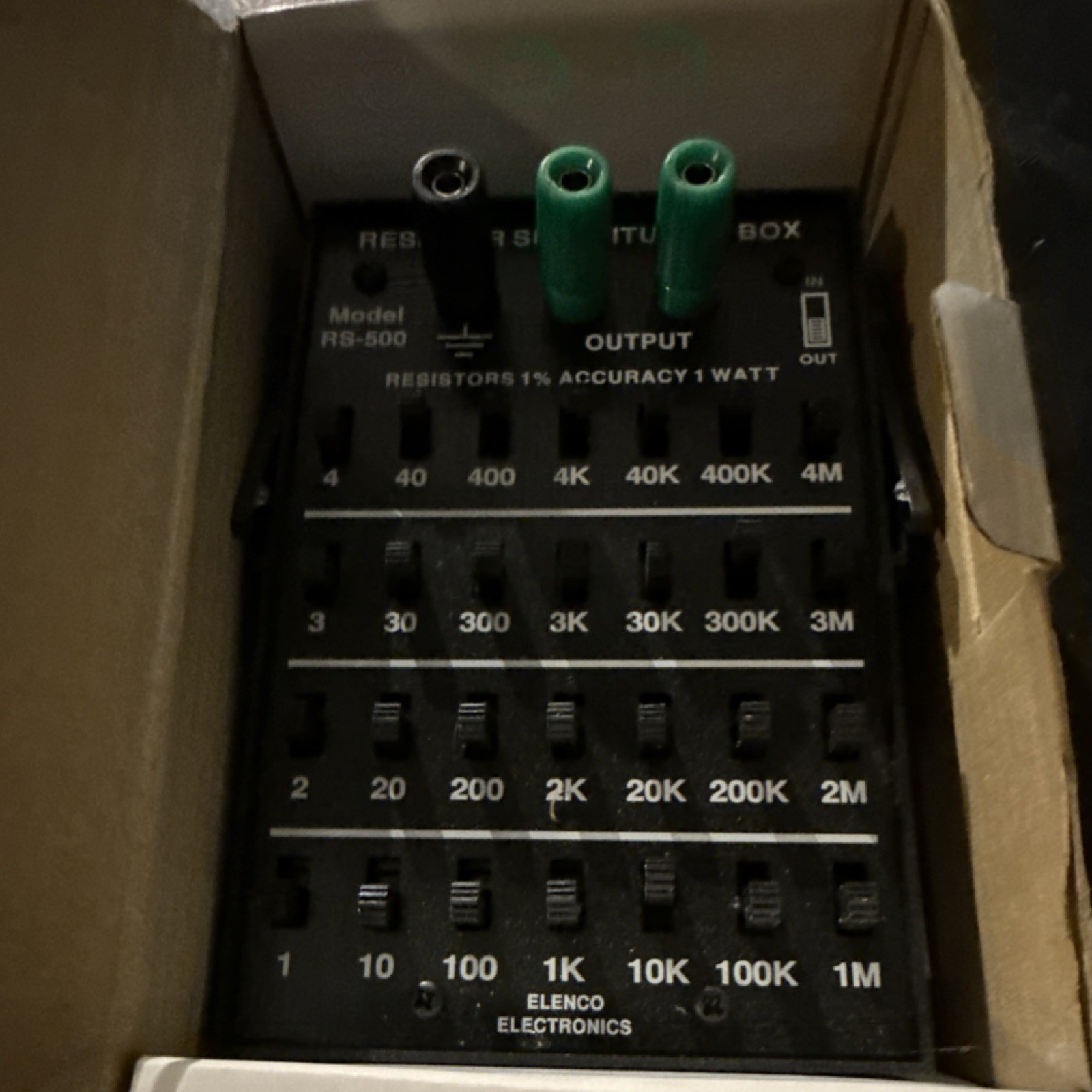Elenco RS-500 Resistance Decade Box 1 Ohm to 4 Megaohms 7 Decades