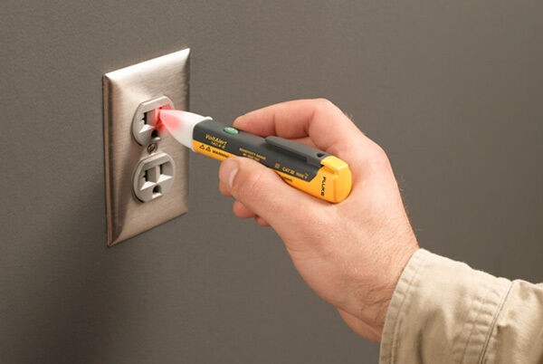 Fluke 1AC-A1-II AC Voltage Detector