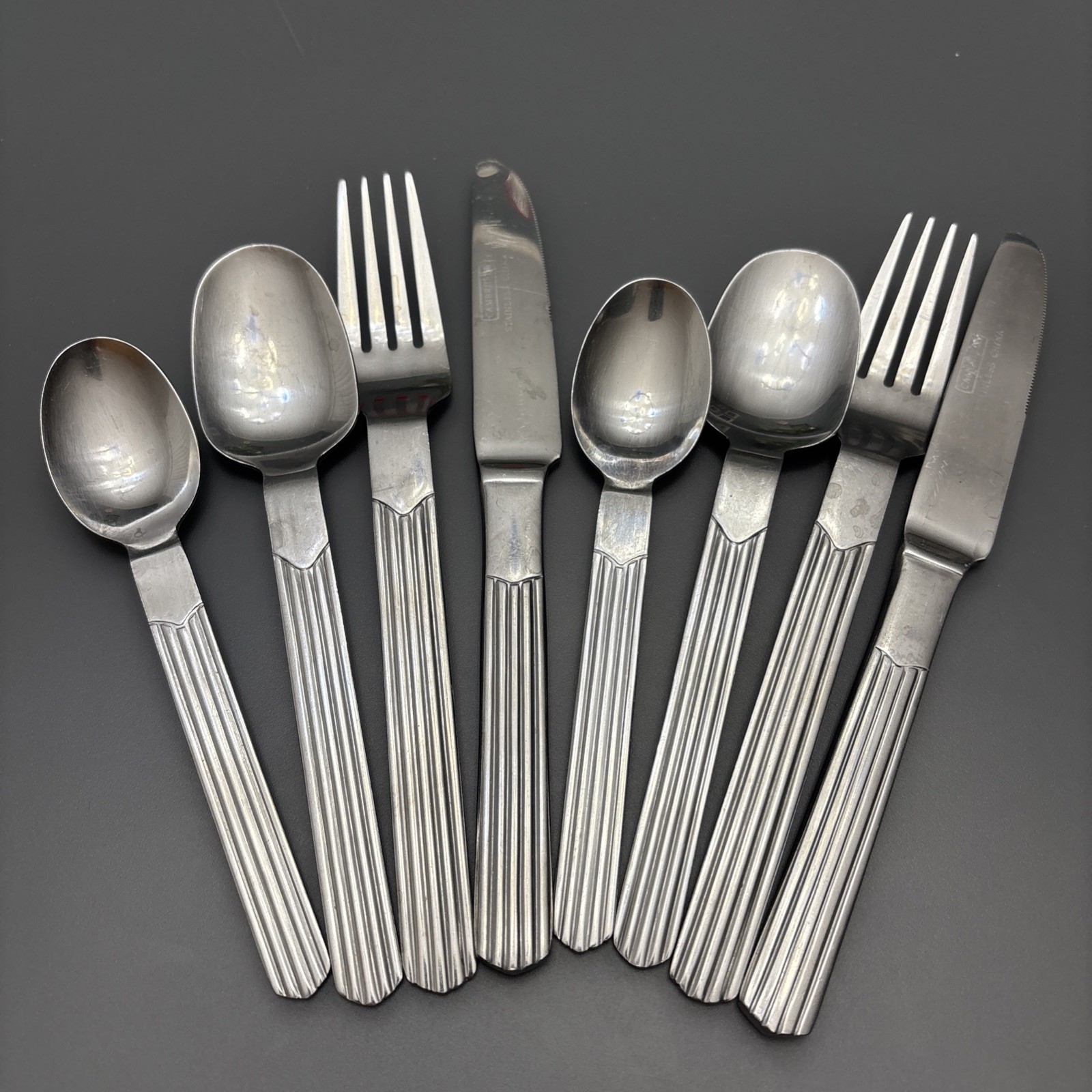 Cambridge TIDES Flatware Set 8 Pieces Ribbed Ridges Stainless Fork Spoon Knife