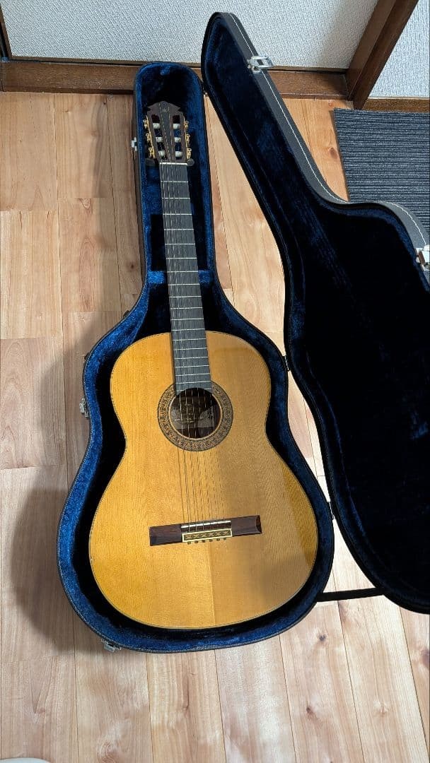 Classical Acoustic Guitar Yamaha GC-10M Grand Concert 1974 Made in Japan