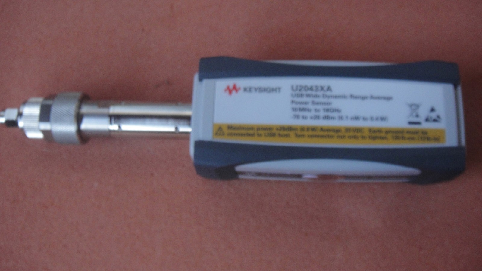 KEYSIGHT U2043XA 10 MHz to 18 GHz USB Wide Dynamic Range Average Power Sensor