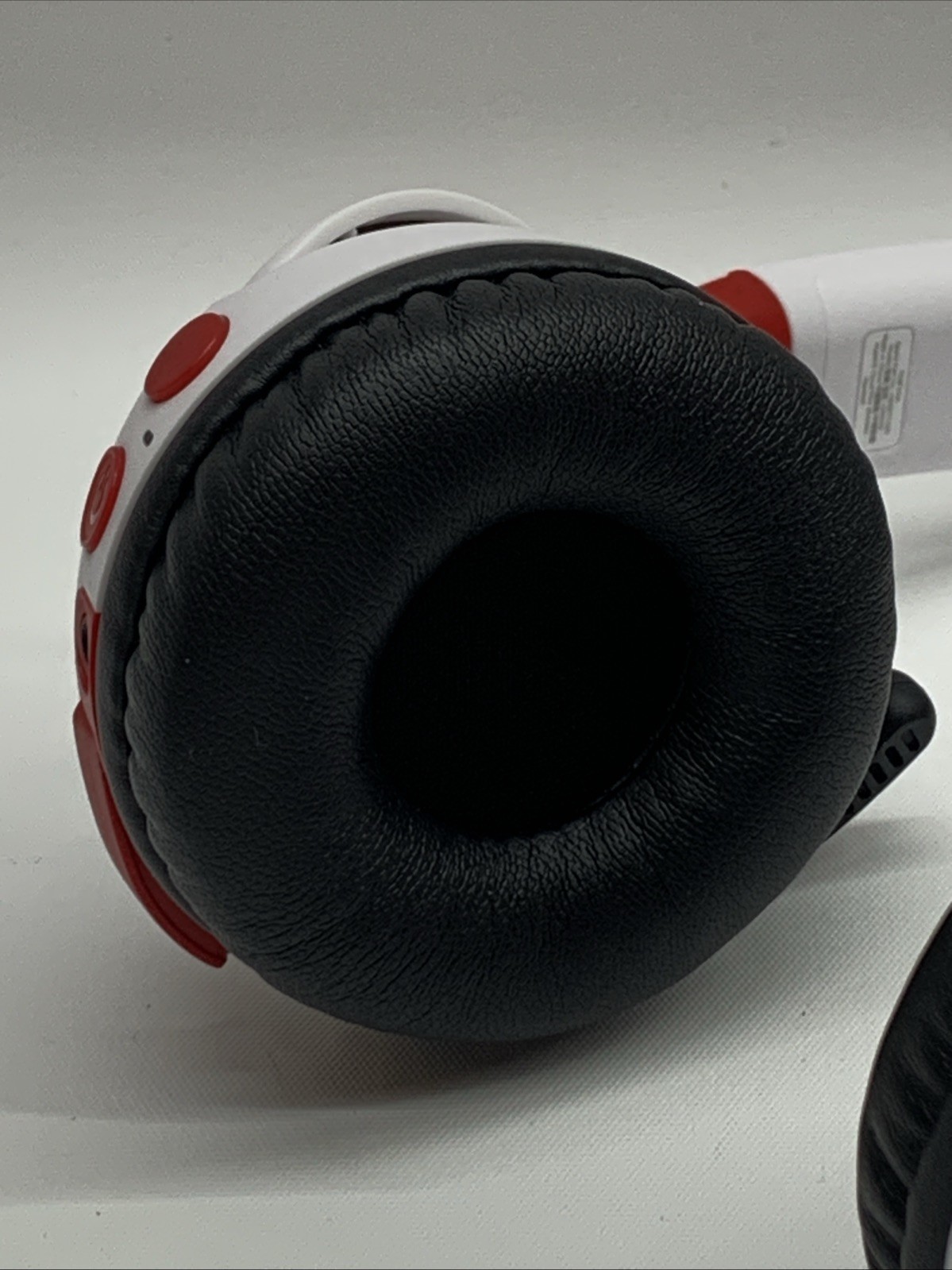 HyperX Cloud Mini Wireless Gaming Headset 85dB Volume Limit Lightweight (White)