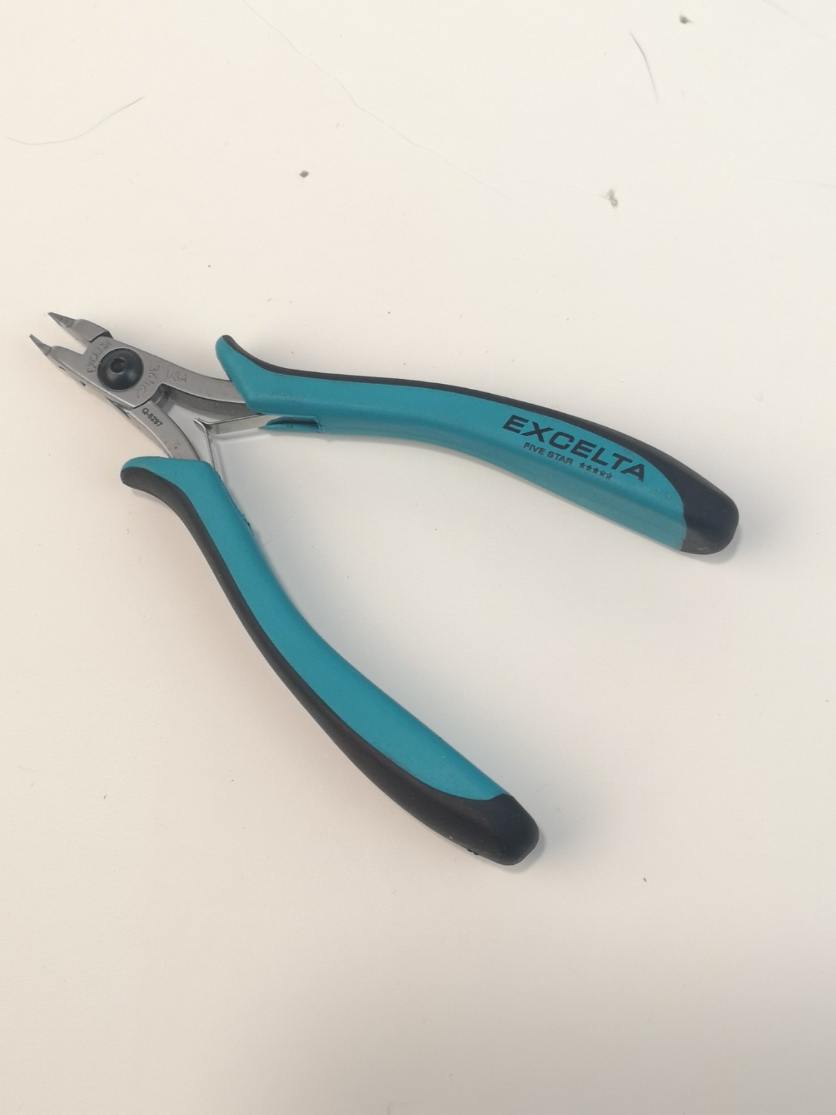 Excelta Five Star 7249E Flush Cutting Precision Plier Carbon Steel  5.5"
