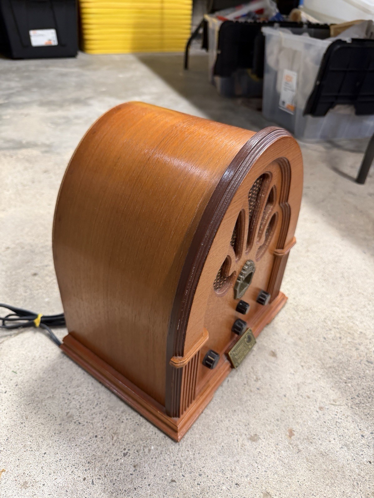 Norman Rockwell Collector's Edition Radio Model BD 117 by Thomas Ms0
