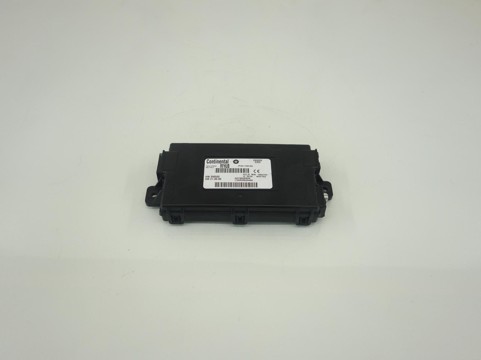 13 DODGE JOURNEY 3.6L FWD Keyless Entry Antenna Relay Control Module 68172581AA