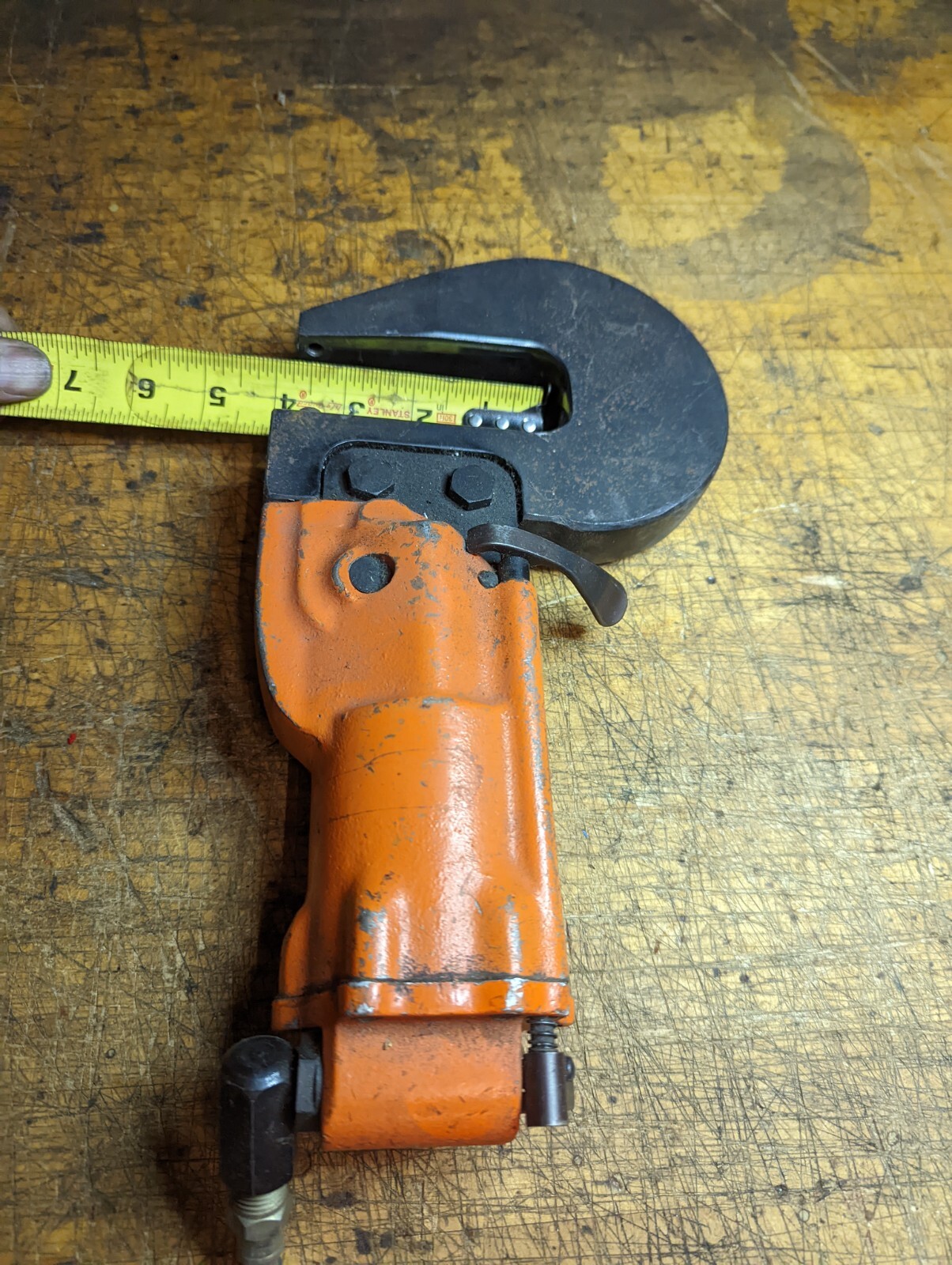 APT 705c Pneumatic Compression Rivet Squeezer air riveter aircraft deep 961 head