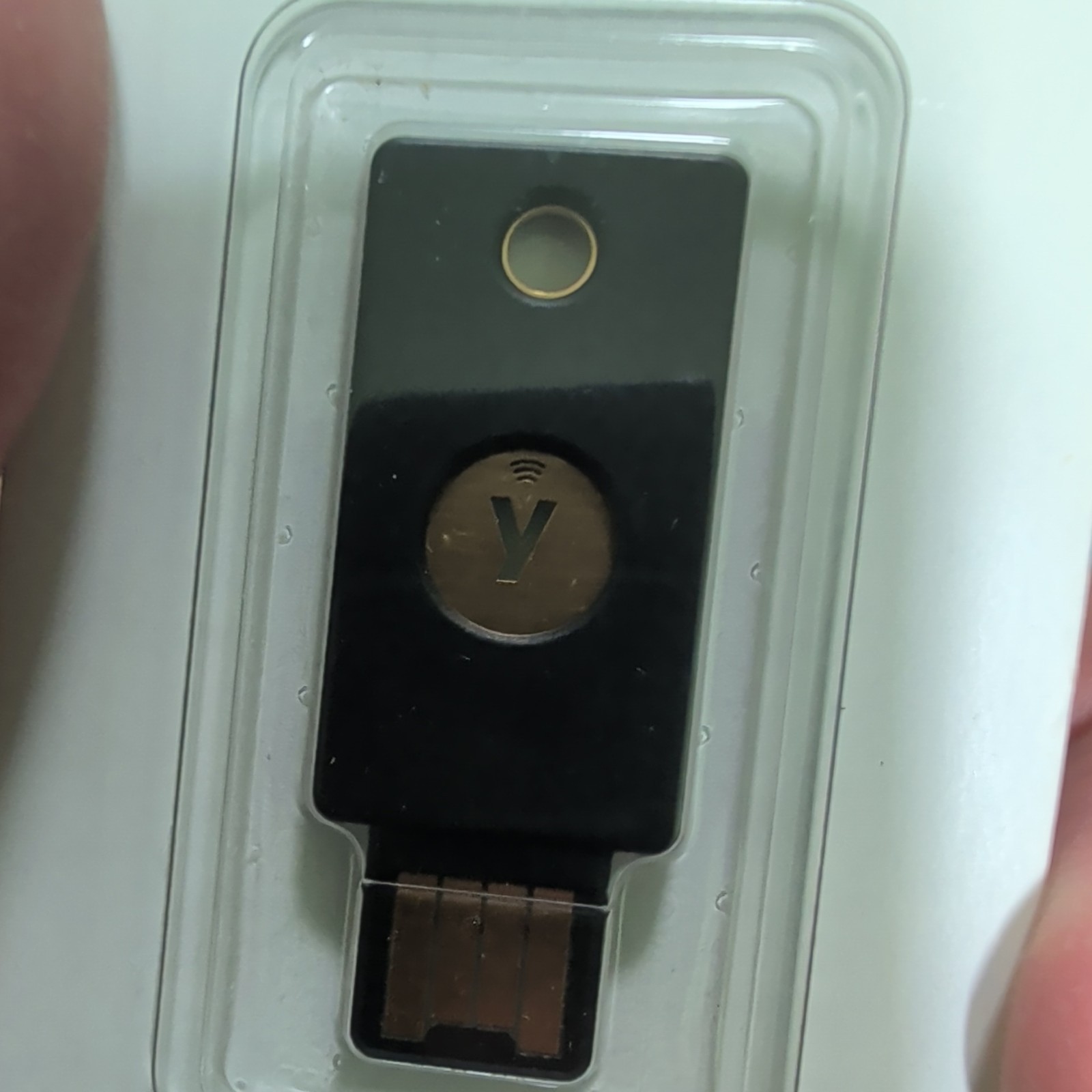 Yubico ‎YubiKey 5 NFC Two Factor Authentication USB and NFC Security Key