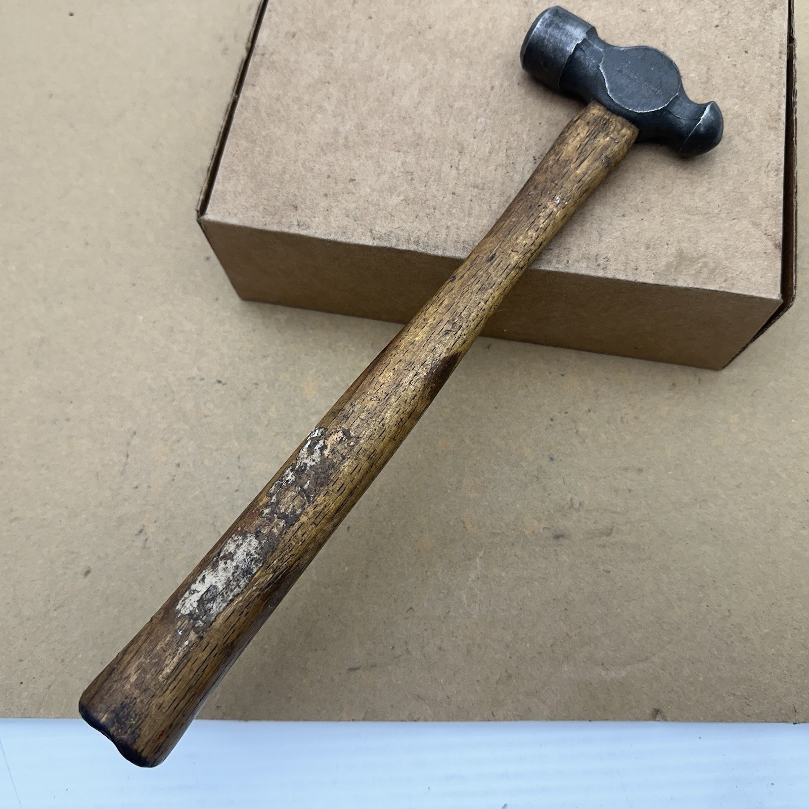 Vintage USA Craftsman 8oz Ball Peen Pein Hammer Professional Mechanic Wood 38463